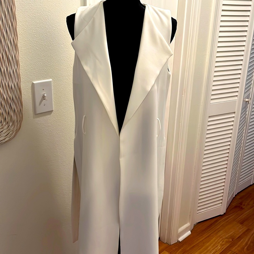 Zara Basic sleeveless long blazer